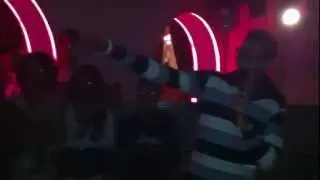 David Ferrari celebrando il compleanno di Max Latino