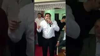 Onun şeirini hamı ayaqda dinlədi