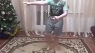 шок пацан от души станцевал лизгинку