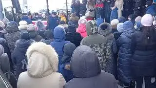 В Домне проходит прощание со школьницей, которую насмерть растерзали собаки