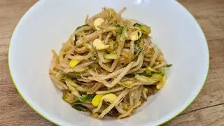 Очень ВКУСНЫЙ салат из РОСТКОВ по-корейски!