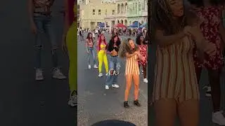 Muchas chicas lindas, MALECON, Habana, CUBA