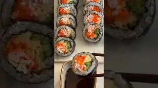 САМОЕ ИДЕАЛЬНОЕ РЕШЕНИЕ  ДЛЯ ПРАЗДНИЧНОЙ ЗАКУСКИ ✔️КИМПАБ 날치알김밥 
