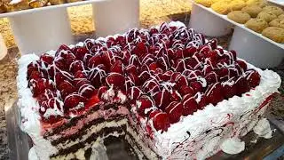 Вкусняшки.Торт с клубникой.Турция 2023.