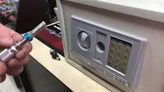 Вскрытые Сейфа отмычкой