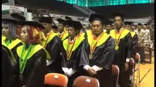 Wisuda IAI Qomaruddin Bunga Gresik 2015 (Side A)