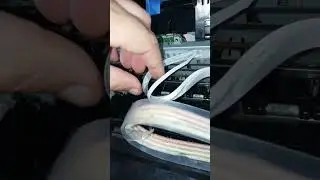Veja o que acontece quando o cabo flet do sensor da fita do encoder está corrompido
