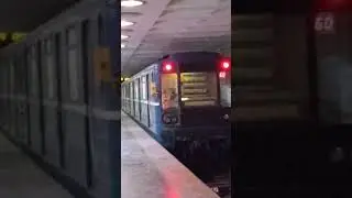 Відправлення складу метро зі станції у Харкові. #метро #харків #вагон #україна
