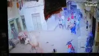 يحدث في بلدي فقط شاهد قمه الهستيريااا.... 😂😂