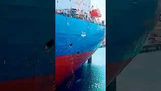 This is how you do steel work on a ship 