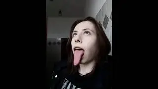 Long Tongue girl 109 