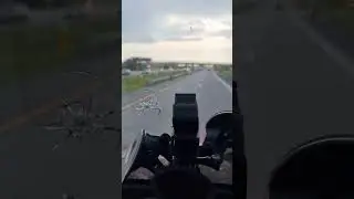 Мне разбили стекло