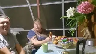 Мукбанг. Нажарили пирожков Попьём кофейку и поговорим#готовимдома #еда#быстроивкусно#мукбанг#вкусно