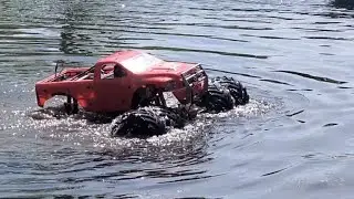 $3k+  Primal Raminator water crossing. How fast to hydroplane? Sink or Float? #primalrc #raminator