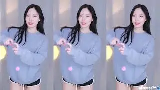 February {이월}   SISTAR Loving U cover dance