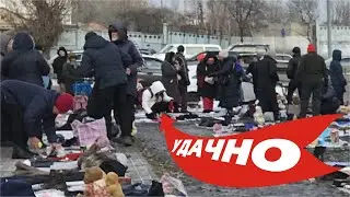 Зашел на Киевскую барахолку № 1 Поражен изобилием Фарфора и редких вещей.