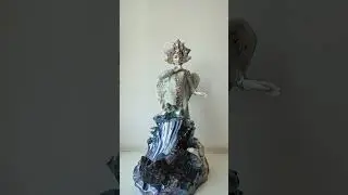 Царевна лебедь. А во лбу звезда горит!!!