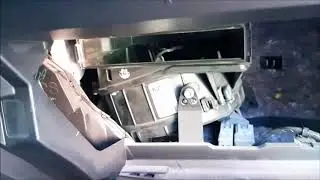 Cambiar Filtro de cabina RAV 4 2013- 2016