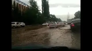 В Уфе ликвидируют последствия сильного ливня - Вести 24