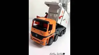 Мусоровоз с боковой загрузкой мусора 9998-39
