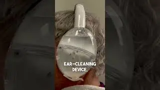 Ear-cleaning Headphone?!