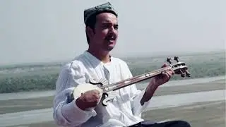 Esqar Muxtar - Sheliringde Oynayli(Karaoke/Minus)