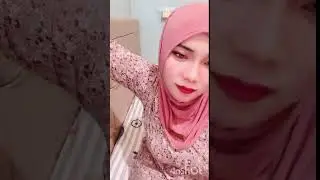 Hijab bunda sange goyang hot