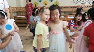 С мамой в Китай. Один день в китайском детском саду. Часть 1 ( Chinese kindergarten. Part 1)