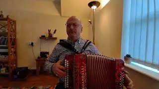 Jingle Bells playing and singing Aidas
