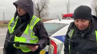 Тупой коп против адвоката