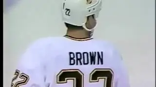 1995-02-09 Winnipeg Jets @ Vancouver Canucks---Peca hit on Selanne