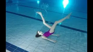 Dancing Underwater and practicing breath hold