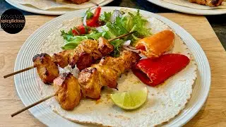 Flavourful Chicken Skewers: A Perfect BBQ or Grill Delight!