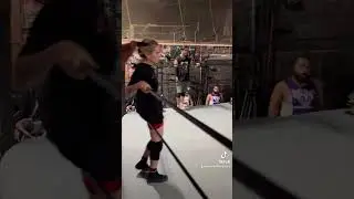 W.O.W  Workout Clips - Katie and Suzy
