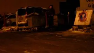 Yolda Geçen İnsanlara Torpil Şakası Yaptık ( Korkudan  Koşarak Kaçıyor )  Kamera Şakası :)
