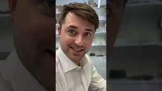 Часть 2. Бесячий нарцисс меняет дисплей и аккумулятор на iPhone 11