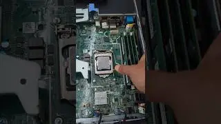 How to Replace a Server CPU 👀✅🤔 #shorts #datacenter #techtutorial