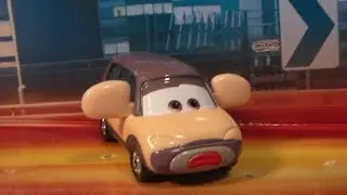 Circus Van, New 2015, Super Chase, Disney Pixar Cars RS Drive-In Theatre, Diecast Unboxing Review!