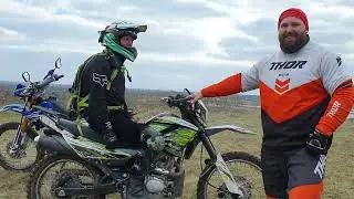 Деревня эндуро AVANTIS FX 250 LUX Regulmoto ZR и Racer Panther. Разбили эндуро (Эп.52)