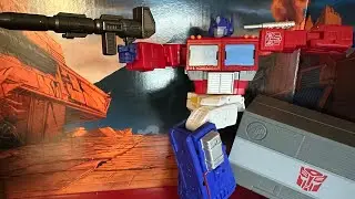 Transformers 1986 Movie Studio Series Commander Class Optimus Prime Review!