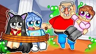 ESCAPE EVIL GRANDPA! (Roblox With Friends!)