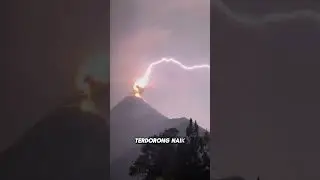 Gunung berapi yang meletus bisa menghasilkan kilatan petir 