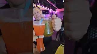 Пьём Коктейли на Рынке Буокао)))