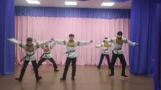 Танцевальный коллектив 