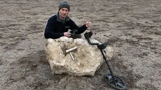 I Went Crazy When I Saw the Treasure Coming Out of the Tombstone!!!