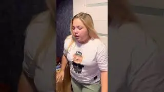 Наша мама закрылась в ванне с дядей Серёжей..😳💔🛀