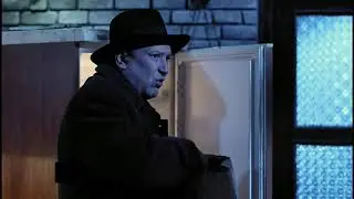 ГНЕЗДИЛОВ-ЖРЁТ КОРМ ДЛЯ СОБАК ПЁС 1-СЕЗОН