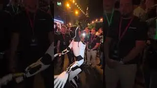 Роботы Tesla — фейк?
