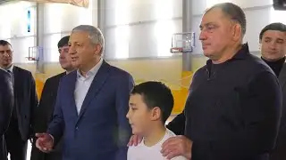 Битаров посетил Академию вольной борьбы им. А. Хадарцева