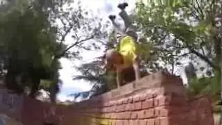 Будущая звезда паркура